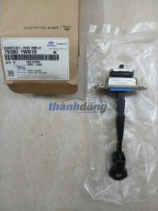 GIỚI HẠN CÁNH CỬA KIA RIO 2016 - 793801W010 4 GIỚI HẠN CÁNH CỬA KIA RIO 2016 - 793801W010
